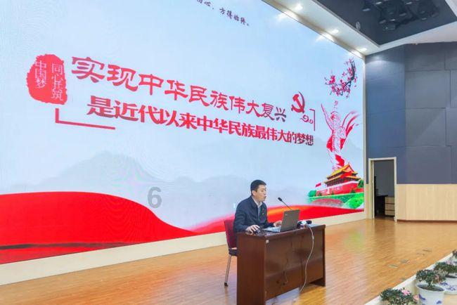市面上的大豆蛋白粉,蛋白质含量很高,在我看来属于死蛋白!
