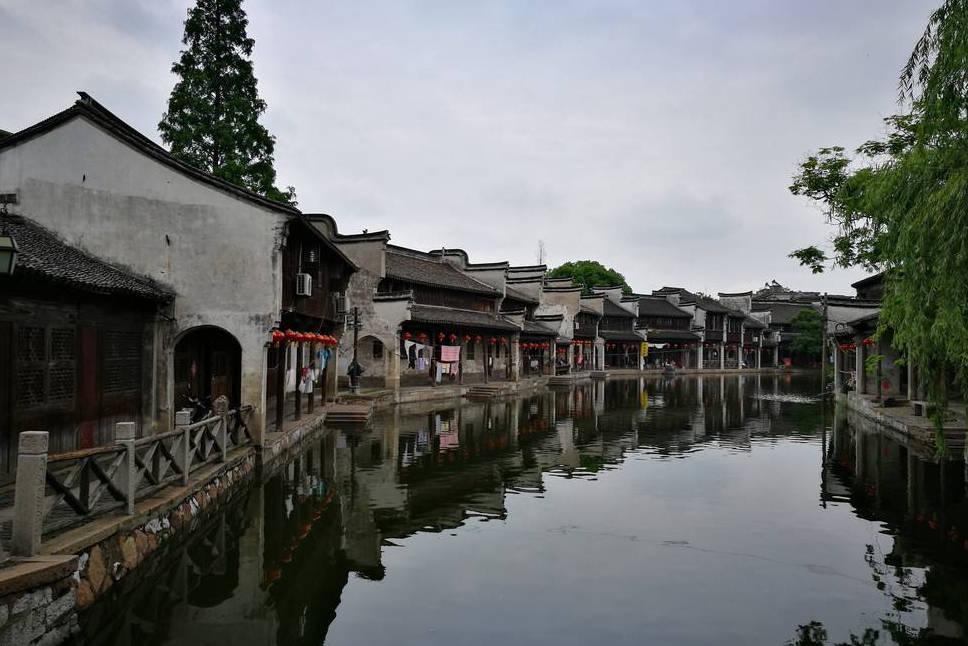 小艾比摄影家