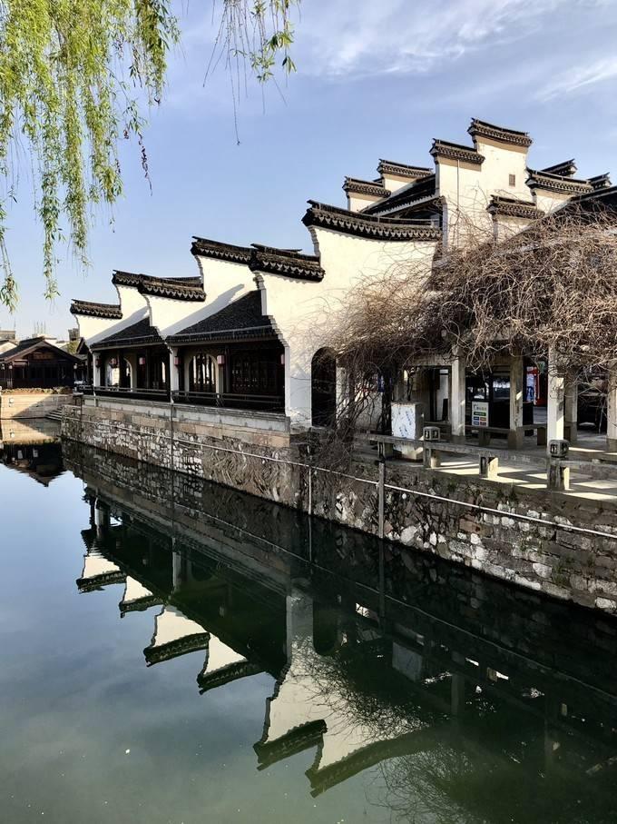 得了灰指甲,会传染给小孩吗?