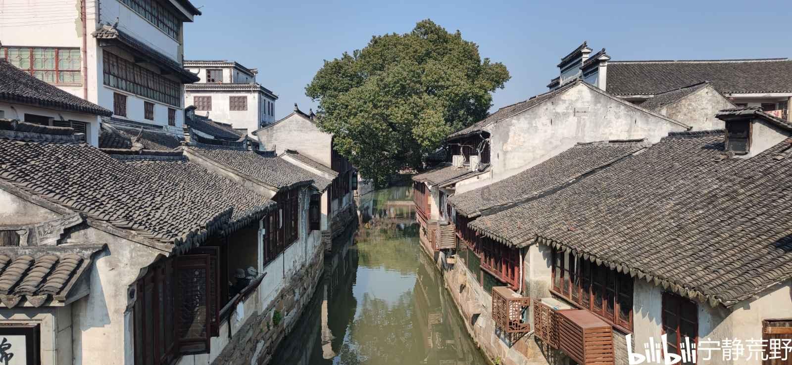 女人决定生孩子就要暂时牺牲事业吗？游戏画面