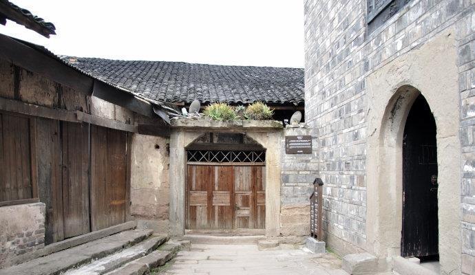 云台山冰菊花田书馆